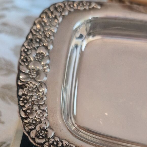 1847 Rogers Bros. Silverplate Party Set Relish Tray & Spoon In Original Box - Picture 5 of 12